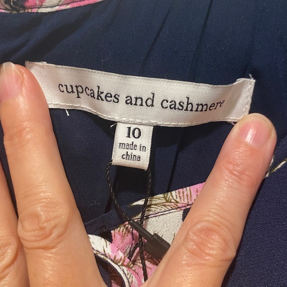 NWT- CUPCAKES AND CASHMERE SIZE 10 - Picture 7 of 8